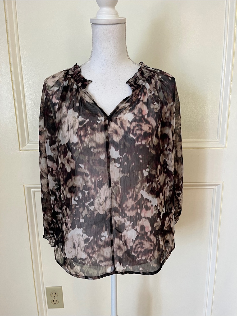 New York & Company Sheer Floral Print Blouse - Black & Taupe